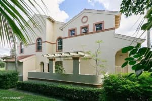 7661 Mackenzie Court 411, Lake Worth, FL 33467 Sold 10/16/23