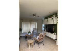 617 Talia Circle, Palm Springs, FL 33461 Sold 06/21/24