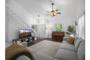 312 Maplecrest Circle, Jupiter, FL 33458 Sold 10/19/23