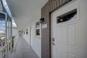 120 Lehane Terrace APT 215, North Palm Beach, FL 33408, Sold 10/06/23