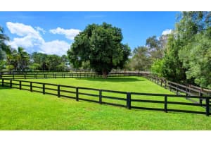 915 Cindy Circle Lane, Wellington, FL 33414 Sold 12/04/23