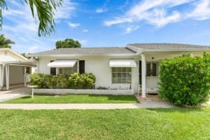 913 Riverwood Lane, Jupiter, FL 33458 Sold 11/02/23