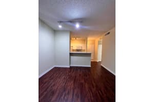 780 S Sapodilla Avenue 101, West Palm Beach, FL 33401 Sold 03/14/24