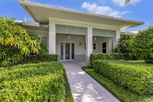 701 NW 7th Street, Delray Beach, FL 33444 Sold 10/20/23