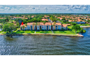 180 Yacht Club Way 212, Hypoluxo, FL 33462 Sold 11/01/23