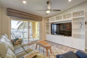 180 Yacht Club Way 212, Hypoluxo, FL 33462 Sold 11/01/23