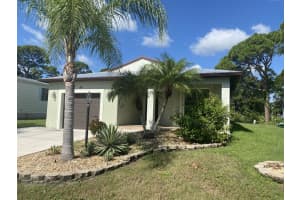 59 Las Casitas, Fort Pierce, FL 34951 Sold 11/30/23