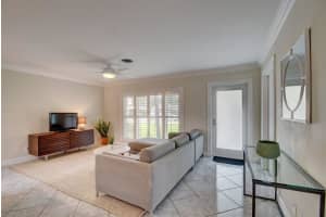 774 SW 7th St, Boca Raton, FL 33486, Sold 09/22/23