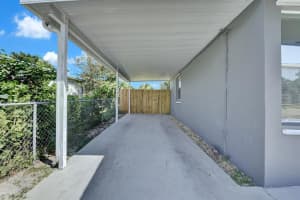 1357 9th St, West Palm Beach, FL 33401, Sold 10/23/23