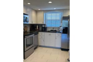 117 Lehane Terrace S 203, North Palm Beach, FL 33408 Sold 12/22/23