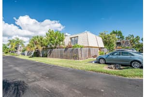 1170 6th Avenue 18a, Vero Beach, FL 32960 Sold 01/05/24