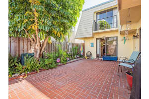 1170 6th Avenue 18a, Vero Beach, FL 32960 Sold 01/05/24