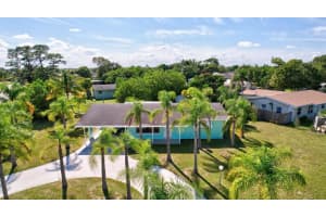 210 Beach Avenue, Fort Pierce, FL 34952 Sold 02/23/24