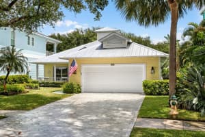 140 Intracoastal Circle, Tequesta, FL 33469 Sold 11/09/23