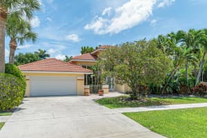 9501 Carousel Cir N, Boca Raton, FL 33434, Sold 09/05/23