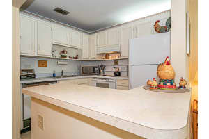 46 Woodland Drive 204, Vero Beach, FL 32962 Sold 02/05/24