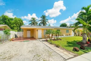 4631 SW 12th Court, Fort Lauderdale, FL 33317 Sold 11/29/23