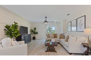 966 Bent Creek Drive, Fort Pierce, FL 34947 Sold 02/23/24