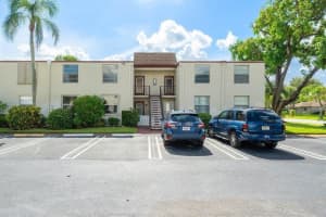 11 Willowbrook Lane 108, Delray Beach, FL 33446 Sold 11/30/23