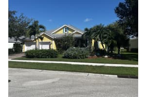 461 NE Canoe Park Circle, Port St Lucie, FL 34983 Sold 10/26/23
