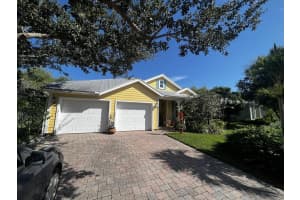 461 NE Canoe Park Circle, Port St Lucie, FL 34983 Sold 10/26/23