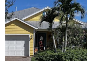 461 NE Canoe Park Circle, Port St Lucie, FL 34983 Sold 10/26/23