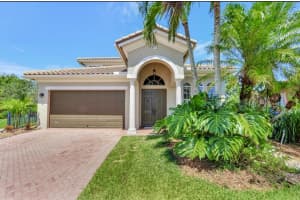 880 SW Pebble Lane, Palm City, FL 34990 Sold 11/15/23