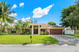 4365 Caryota Drive, Boynton Beach, FL 33436 Sold 10/11/23
