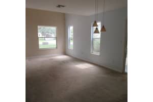 5808 22nd Street, Vero Beach, FL 32966 Sold 10/06/23