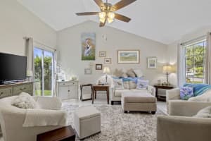 5400 Courtney Circle, Boynton Beach, FL 33472 Sold 10/13/23