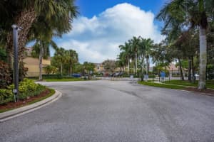 1163 Pinewood Lake Court, Greenacres, FL 33415 Sold 11/28/23