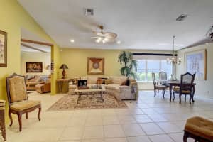 7421 Chorale Rd, Boynton Beach, FL 33437, Sold 12/18/23