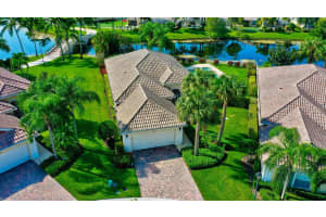 8198 Xanthus Lane, Wellington, FL 33414 Sold 09/29/23