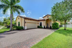3219 Klays Court, Royal Palm Beach, FL 33411 Sold 10/12/23