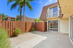 3960 August Drive, Lake Worth, FL 33461 Sold 10/31/23