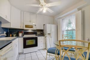 330 Cape Cod Circle B, Lake Worth, FL 33467 Sold 12/30/23