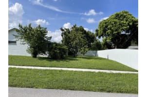 1258 Denlow Lane, Royal Palm Beach, FL 33411 Sold 10/10/23