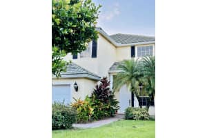 121 Canterbury Place, Royal Palm Beach, FL 33414 Sold 11/22/23