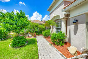 2395 Kemps Bay, West Palm Beach, FL 33411 Sold 11/15/23