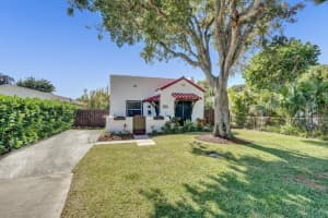 234 NE 10th Street, Delray Beach, FL 33444 Sold 10/12/23