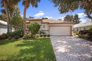 5616 Swaying Palm Lane, Boynton Beach, FL 33437 Sold 11/07/23