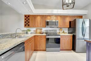 1701 Sabal Ridge Circle G, Palm Beach Gardens, FL 33418 Sold 10/12/23