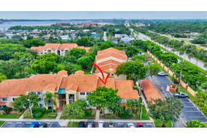 103 Yacht Club Way 109, Hypoluxo, FL 33462 Sold 12/11/23