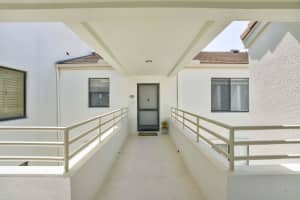 944 Oak Harbour Drive 944, Juno Beach, FL 33408 Sold 02/26/24