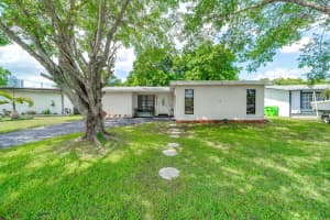 2907 NW 123rd Terrace, Sunrise, FL 33323 Sold 10/27/23