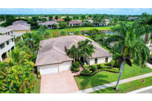 11575 Sunrise View Ln, Wellington, FL 33449, Sold 04/08/24