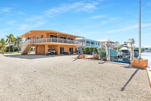 102 Porto Vista Court, Islamorada, FL 33036 Sold 10/10/23