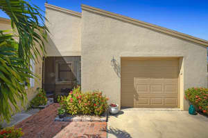 802 NW 26th Avenue, Delray Beach, FL 33445 Sold 11/07/23