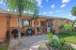 756 Oak Street, Fort Pierce, FL 34952 Sold 11/09/23