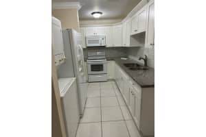 1340 NW 19th Terrace 103, Delray Beach, FL 33445 Sold 02/20/24